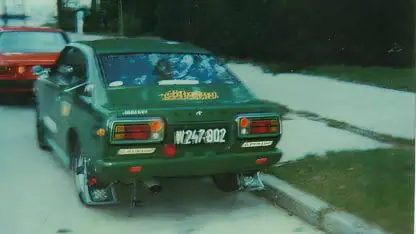 Corolla gestylt von hinten