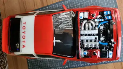 Motorraum im Auto
